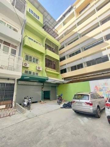 PB5436 ให้เช่าอาคารพาณิชย์ ห้องมุม แยกสะพานควาย ใกล้ BTSสะพานนควาย 1