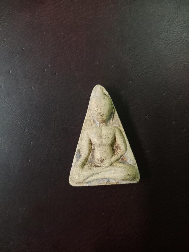 นางพญาหลวงพ่อมาลัย