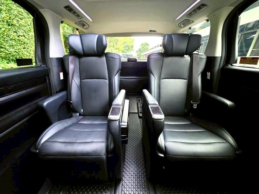 Toyota ALPHARD 2.5SC PACKAGE สี graphite (พิเศษ) ปี 2018 ไมล์ 40,000 กม.  14