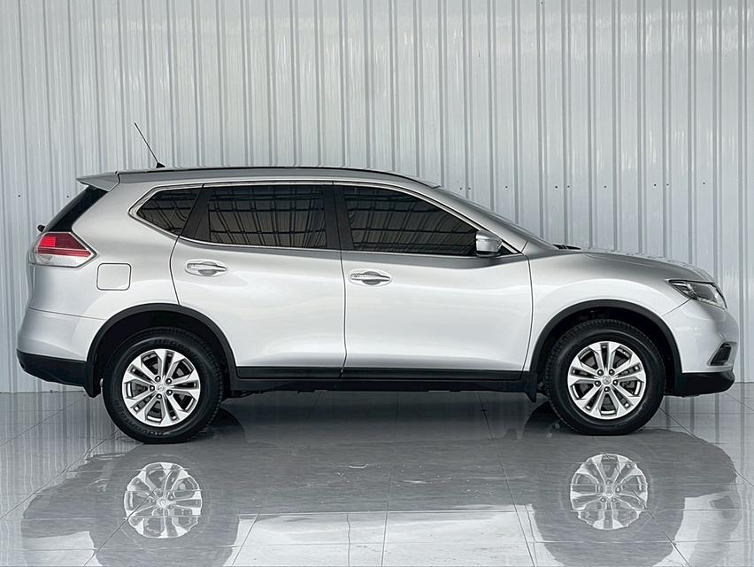 Nissan X-TRAI 2.0 S เบนซิน เกียร์ออโต้  ปี2017 9