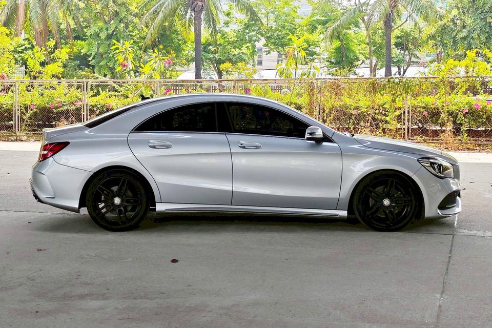 Mercedes-Benz CLA 250 AMG AT ปี 2018 รูปที่ 4