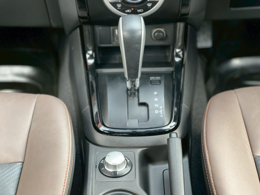 ISUZU D-MAX V-CROSS CAB-4 3.0 Ddi M ปี 2019 โฉม V-CROSS CAB-4 19-ปัจจุบัน 16