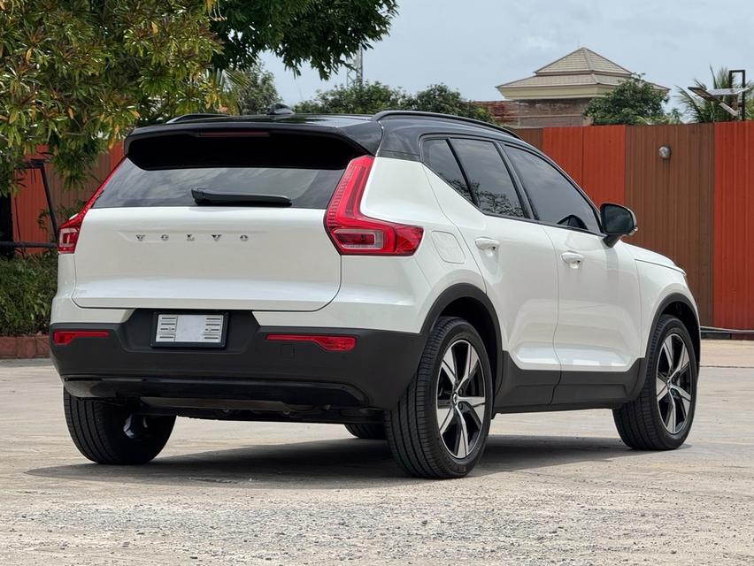Volvo XC40 Recharge Plug-in Hybrid (ปี 2022) รูปที่ 7