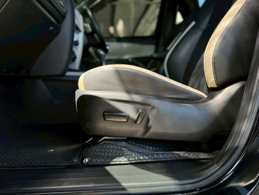 TOYOTA FORTUNER Wagon 4dr Legender 7st Auto 6spRWD 2.8DCT 4WD Y2021 12