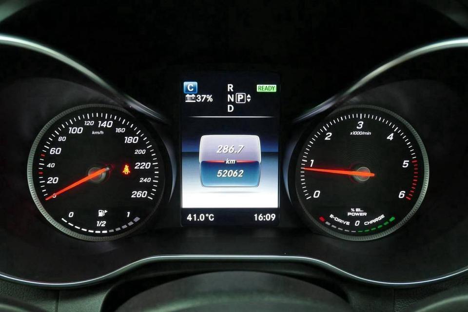 2015 Benz C300 Bluetech AMG 11