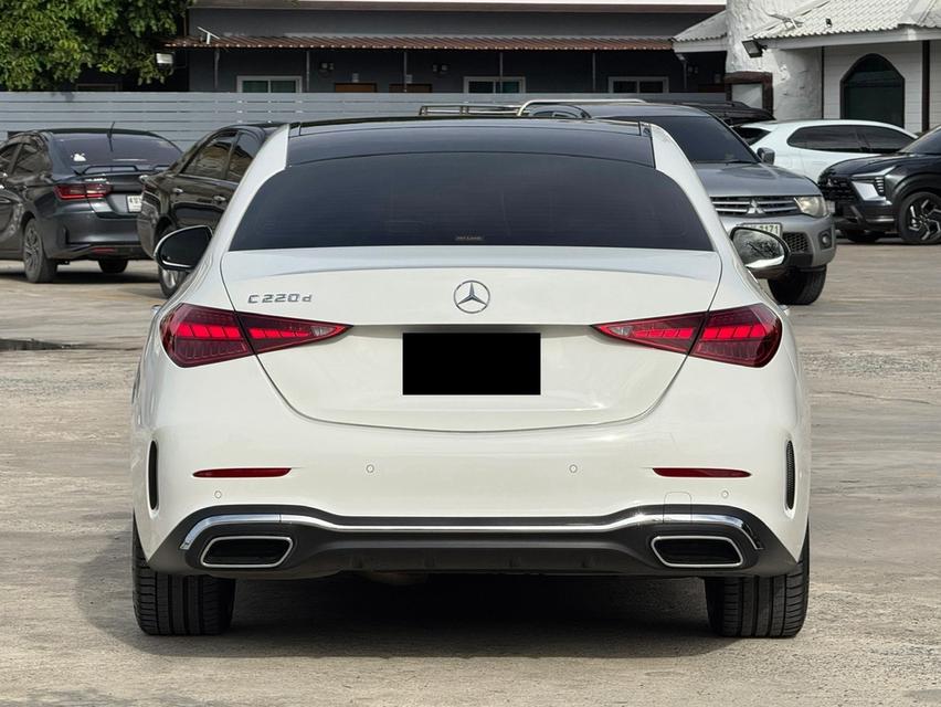 Mercedes Benz C220d AMG dynamicปี 2022 เลขไมล์ 65,xxx km.💰ราคา 1,890,000 บาท รูปที่ 7