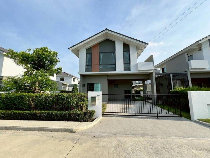 บ้านเดี่ยวให้เช่า ให้เช่าพร้อมเฟอร์นิเจอร์และเครื่องใช้ไฟฟ้า หมู่บ้าน Perfect Place รามอินทรา-วงแหวน (โครงการ 3) 1