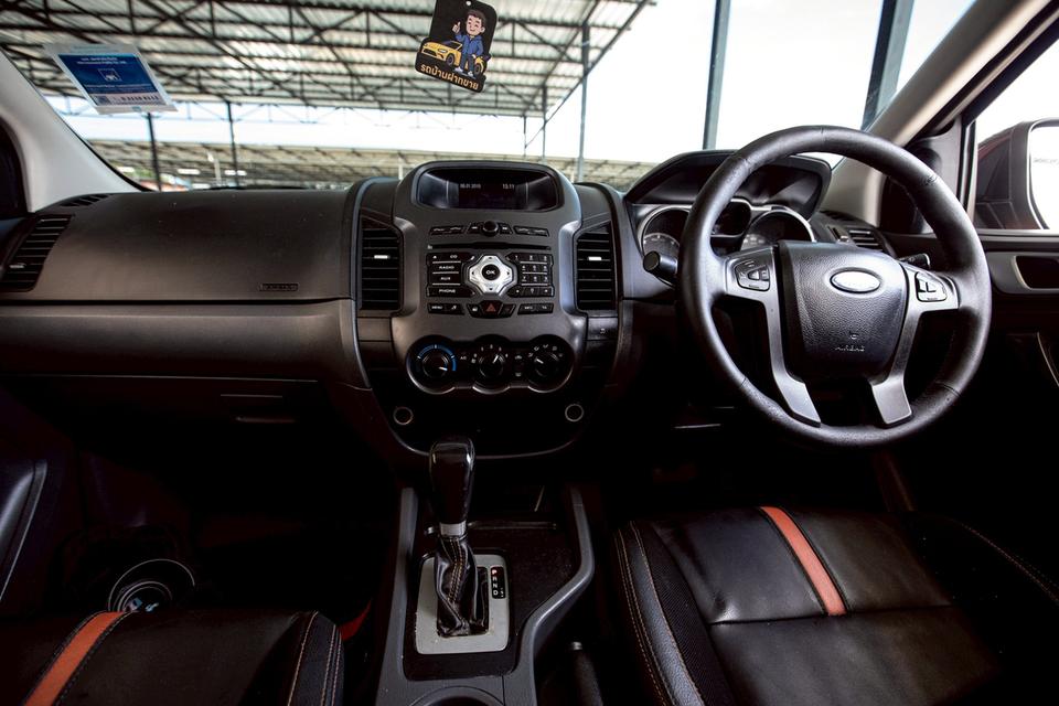 Ford Ranger 2.2 Wildtrak Hi-Lander Double Cab เกียร์ AT ปี 2015 สีส้ม  16