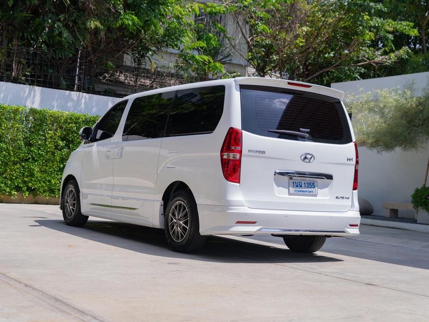 HYUNDAI H-1 2.5 ELITE NS ปี 2023 มือสอง รูปย่อยที่ 4