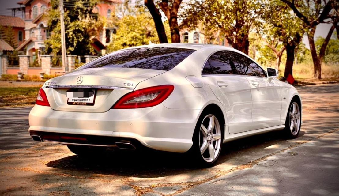 Mercedes-Benz CLS 350 CDI AMG V6 3