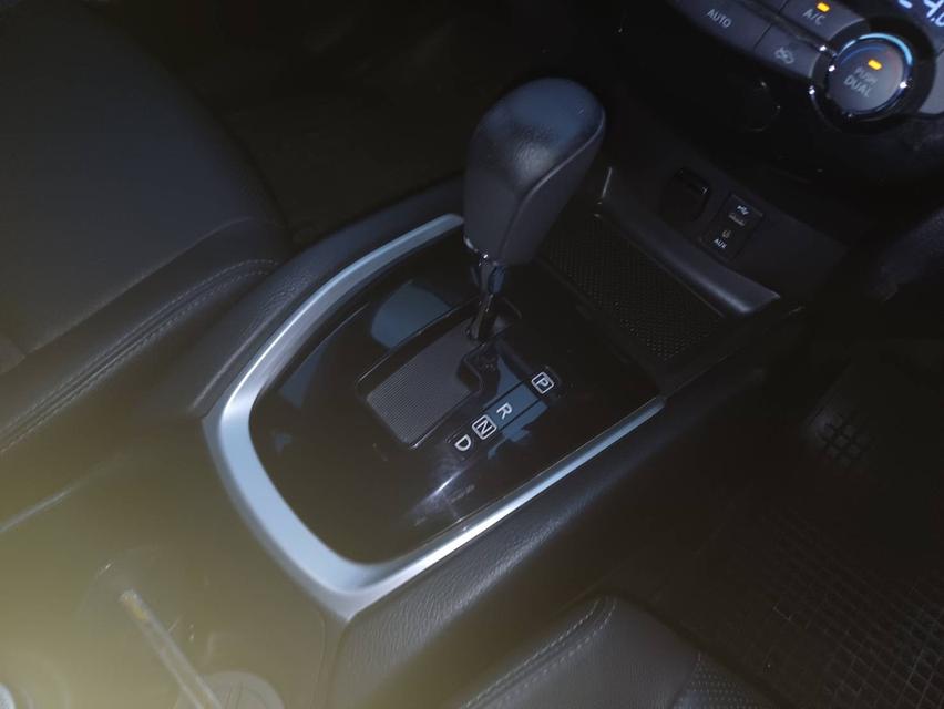 ปี2015 NISSAN X-TRAIL 2.0 เบนซิน AUTO TOP ขับ 4 ล้อ 7ที่นั่ง ไม่เคยดมแก๊ส 14