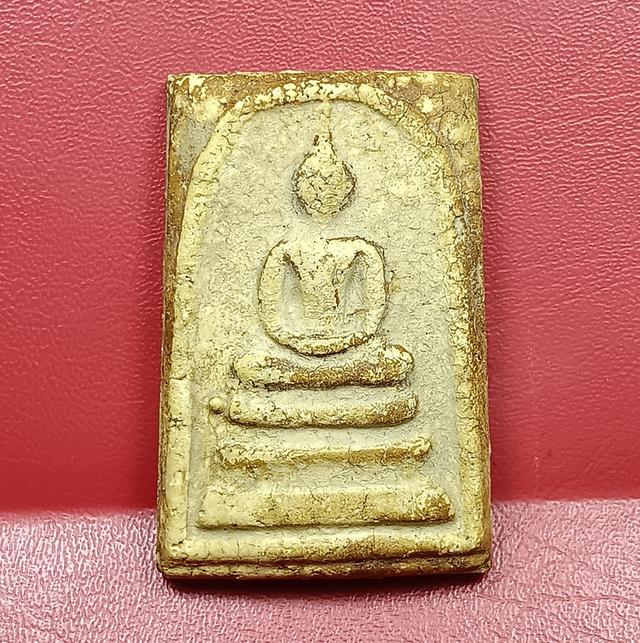 พระเครื่องและวัตถุมงคล