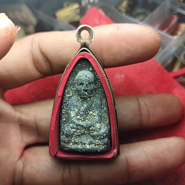 หลวงปู่ทวด เนื้อว่าน รูปที่ 17