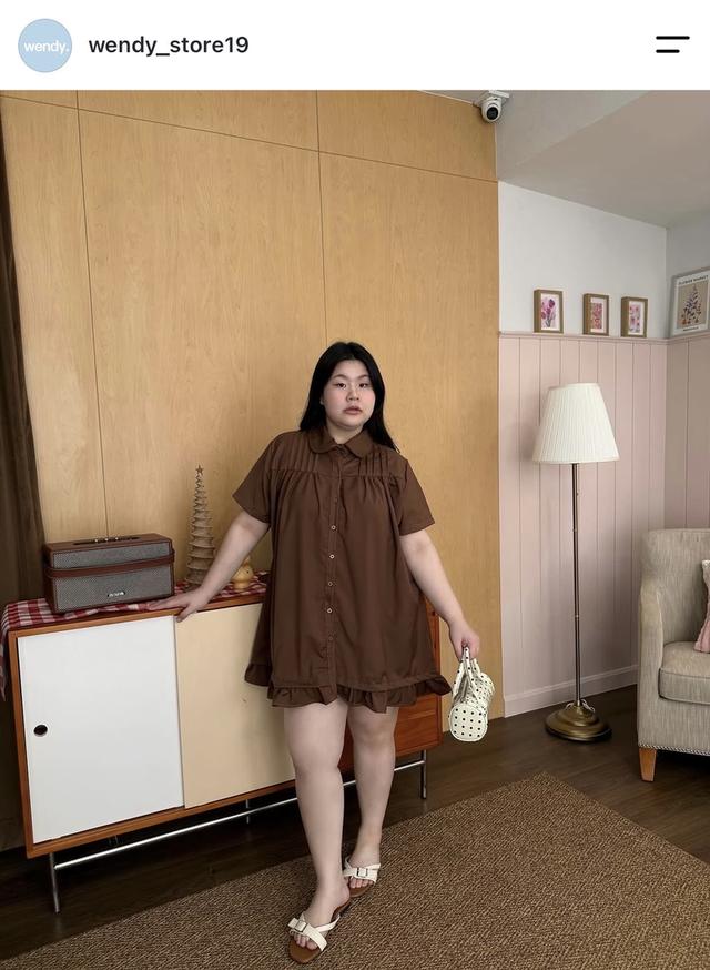 เดรส ของ wendy ค่ะ สำหรับสาวอวบนะคะ