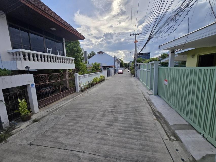 ขายด่วนที่ดินพร้อมสิ่งปลูกสร้าง 84 ตรว ติดถนนคอนกรีต หมู่บ้านทิพวัล 1 ซ.43/2 บางเมือง เมืองสมุทรปราการ 2