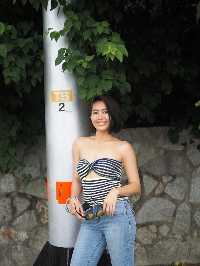เสื้อผ้ามือสอง
