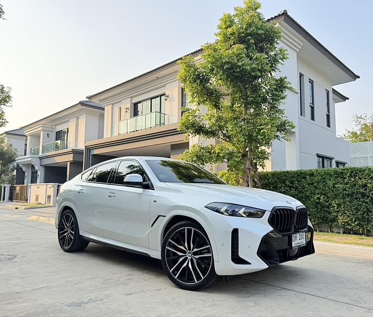 BMW X6 xDrive40i M sport LCI 2024