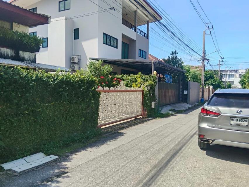 ขาย บ้านเดี่ยวลาดพร้าว 80 น่าอยู่ 600 ตรม 80 ตรว ออกได้หลายซอย 3