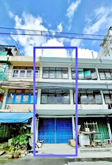 แมคโคร สาทร 1.2 กม. BTS เซนต์หลุยส์ 1.6 กม.ให้เช่าตึกแถว 3 ชั้น รร.นานาชาติเซนต์แอนดรูว์ส 2.8 กม.3 นอน 2 น้ำ เอ็มไพร์ ทา 1