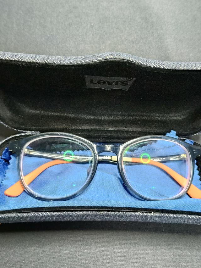 แว่นตา Levi's Eyewear LS03039 C04 รูปที่ 6