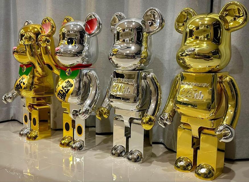 เหมา Bearbrick 20th 5