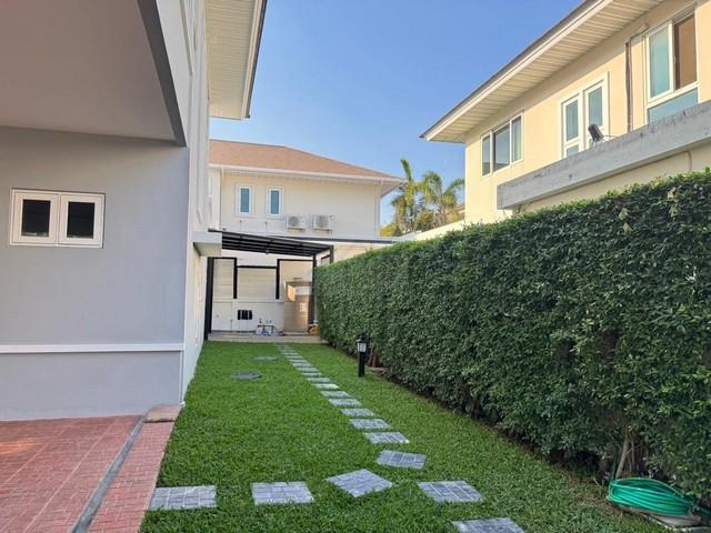 ขายบ้านเดี่ยว 2ชั้น 200 ตรว. หมู่บ้านเพอร์เฟค มาสเตอร์พีช พระราม9 มีสระว่ายน้ำ พร้อมเรือนรับรอง ใกล้มหาวิทยาลัยสแตมป์ฟอร 4