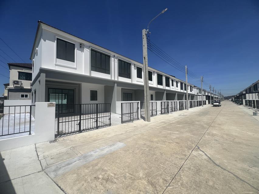 โครงการ Pruksa Ville ศรีนครินทร์-บางนา 12
