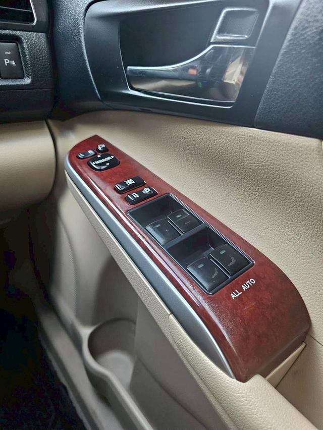 TOYOTA CAMRY 2.5 G ปี 14 AT  18
