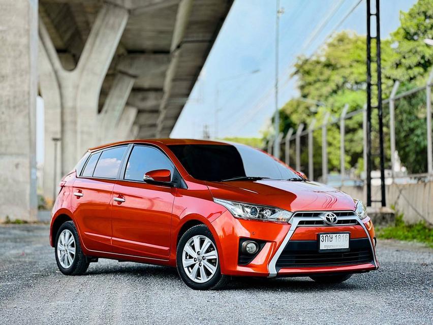 #TOYOTA #YARIS 1.2 G TOP ปี 2014 จด 2015✨ รถบ้านมือเดียวป้ายแดง ดูแลดีมาก สภาพเดิมทั้งคัน🔧 เข้าศูนย์ตามระยะ ดูแลตามคู่มือมาตลอด📚 รูปย่อยที่ 3