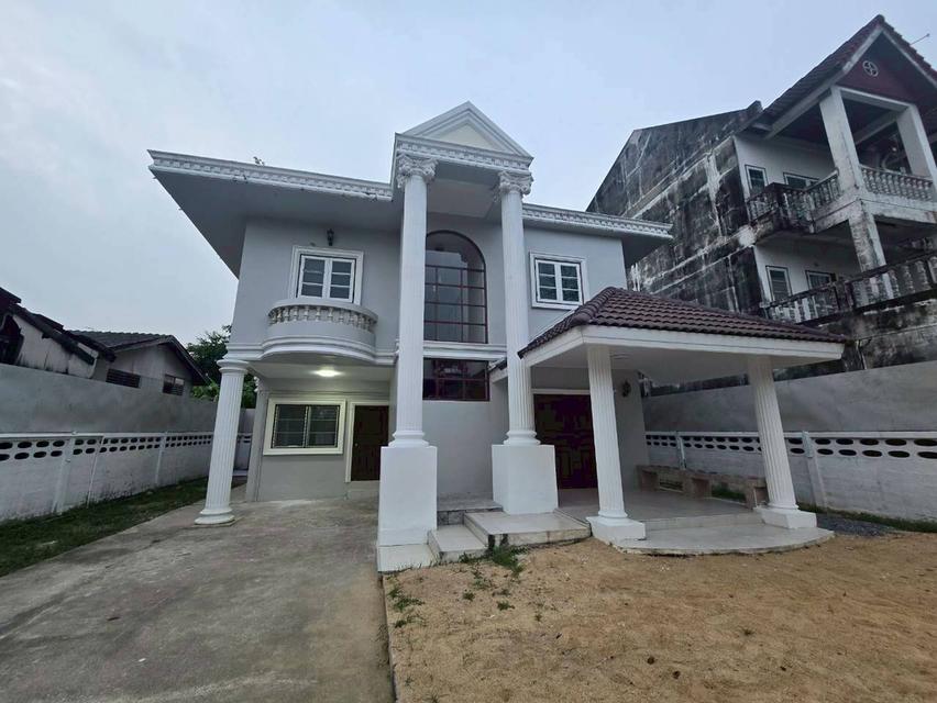 ขายหรือให้เช่าบ้านเดี่ยวรามคำแหง100ตร.วา 2