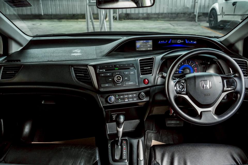 Honda CIVIC FB 1.8 S AT 2015ไมล์ 151,xxx km. !!! ราคา 249,000 บาท รูปที่ 15