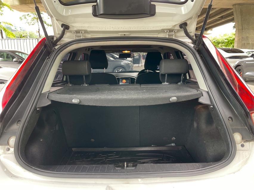 รหัสรถ WMT2813 MG3 1.5X SUNROOF ปี 2020 13