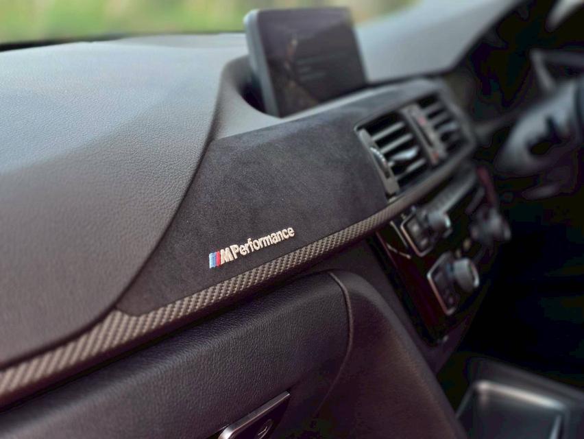 รหัสรถ NC6955 📌 ✳️ 320i Sport Line [F30] " LCI " 2016 17