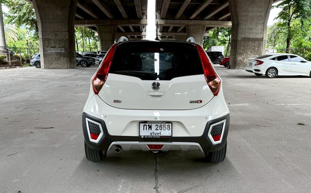 ขายรถ MG3 1.5 Xross ปี 2016 สีขาว เกียร์ออโต้ 5