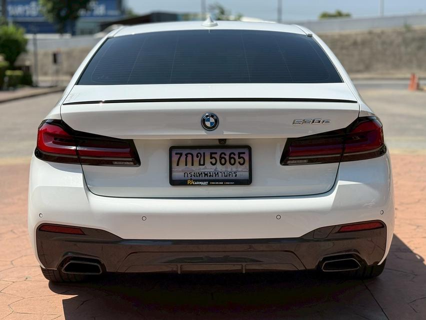 รหัสรถ PJP5665 2023 BMW 530e M-SPORT รูปที่ 3