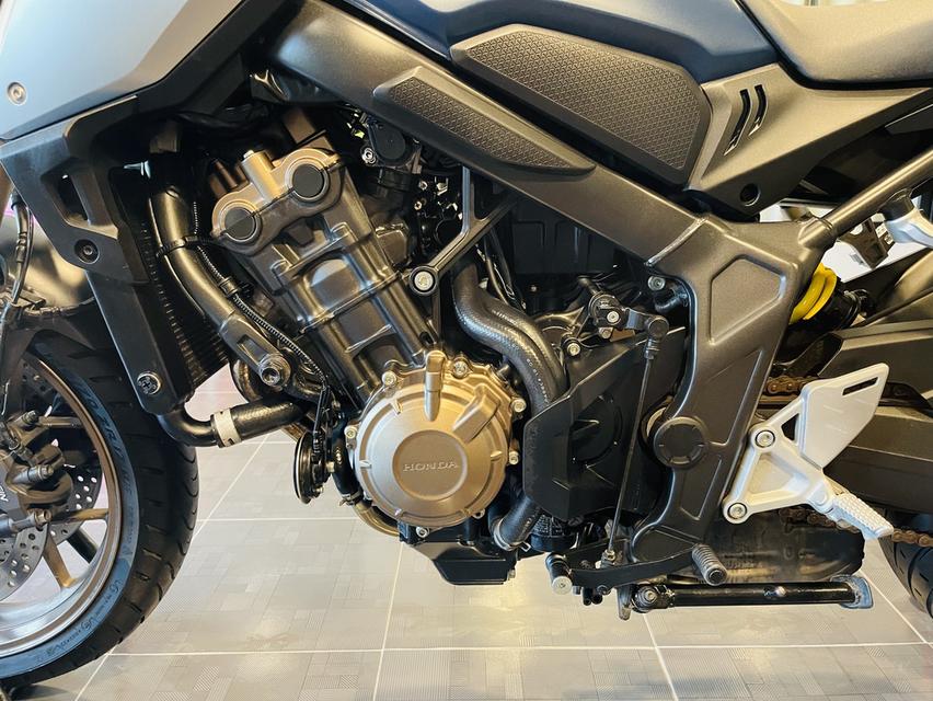 CB650R/2020 11