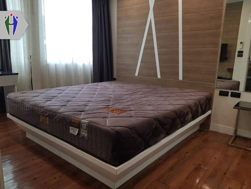 คอนโด 1 ห้องนอน จอมเทียนให้เช่า  ขนาด 39 ตารางเมตร, 1 ห้องนอน 1 ห้องน้ำ •	2 ทีวี, 2 แอร์, ตู้เย็น, ไมโครเวฟ •	บิ๊วอินครัวยุโรป เฟอร์นิเจอร์ครบชุด •	เค 4