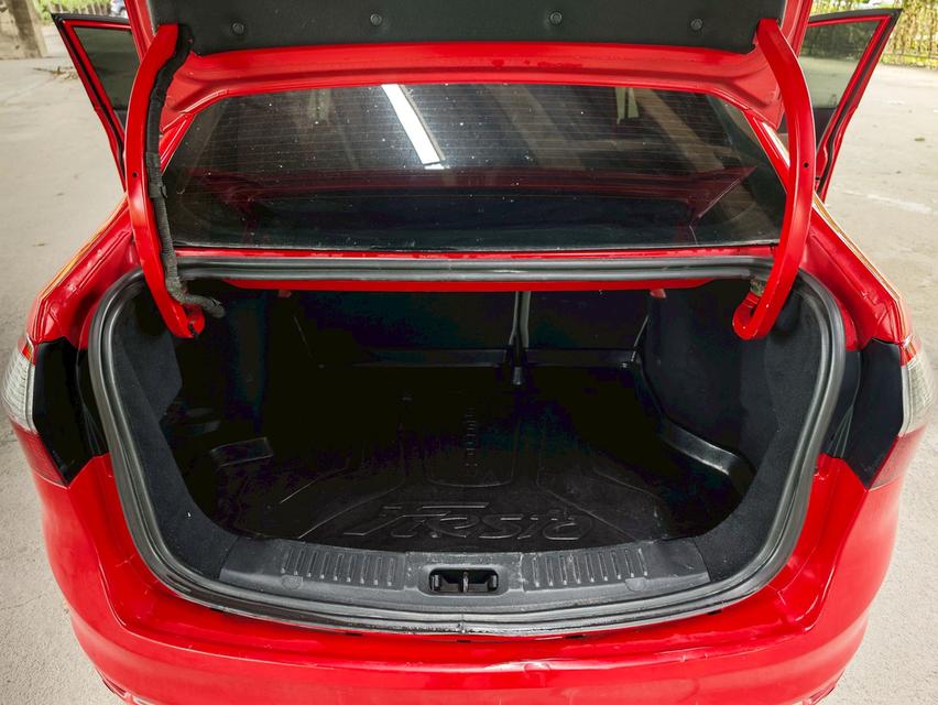 Ford Fiesta 1.0 Turbo Eco Boost AT ปี 2015 รถสวยไมล์น้อย  18