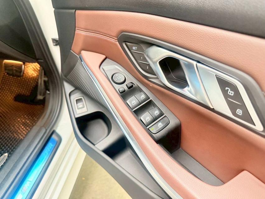 รหัสรถ AP7857 BMW 320d Msport LCI ปี 2024 14