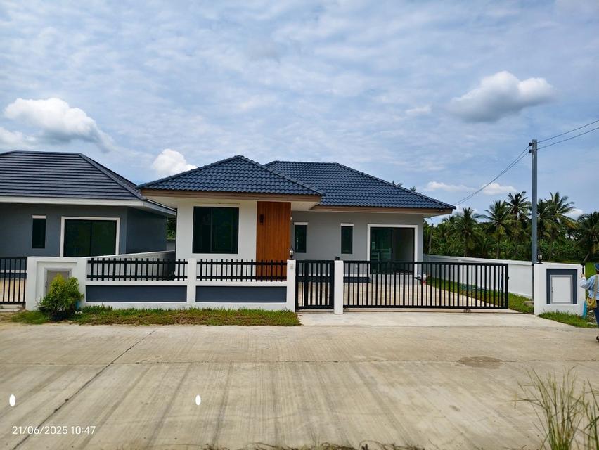 🏡บ้านใหม่มือ 1 พร้อมเข้าอยู่ ทำเลทองหนองจอก