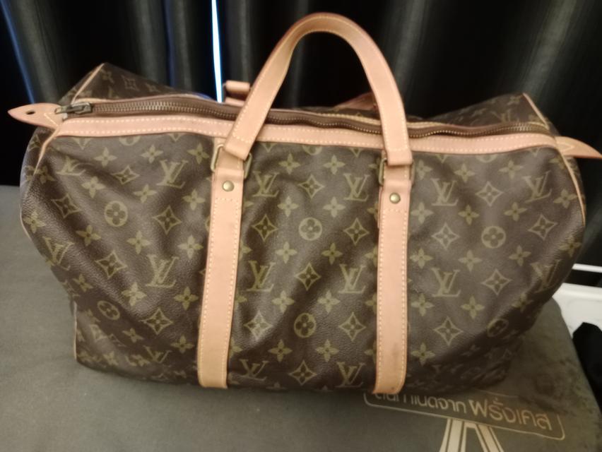 ขาย LV ใบใหญ่ เดินทางได้ 10