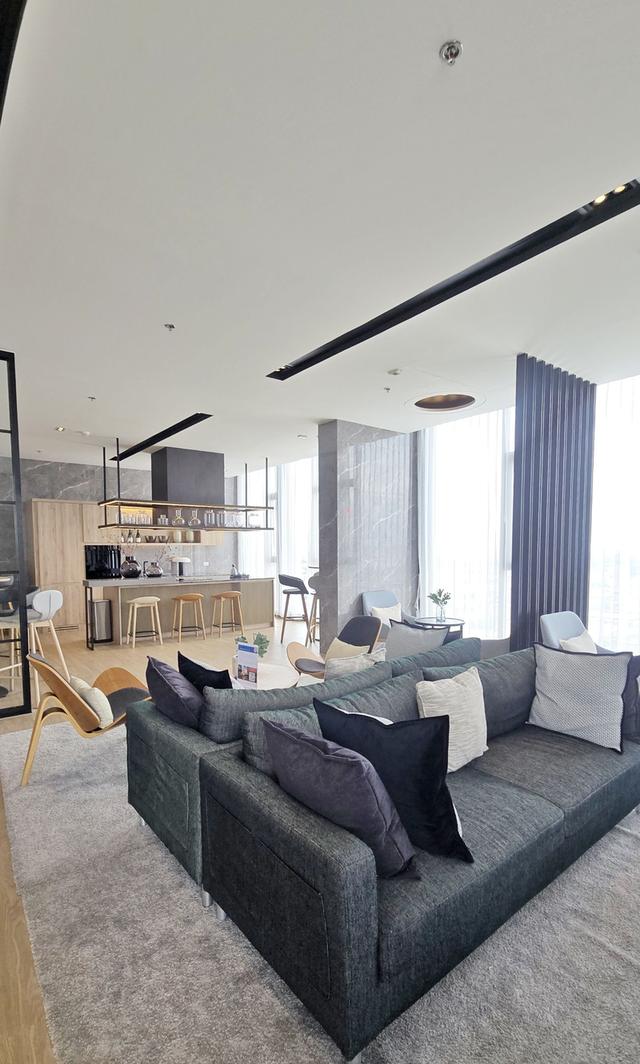 NUE Noble Faichai - Wang Lang นิว โนเบิล ไฟฉาย-วังหลัง 7