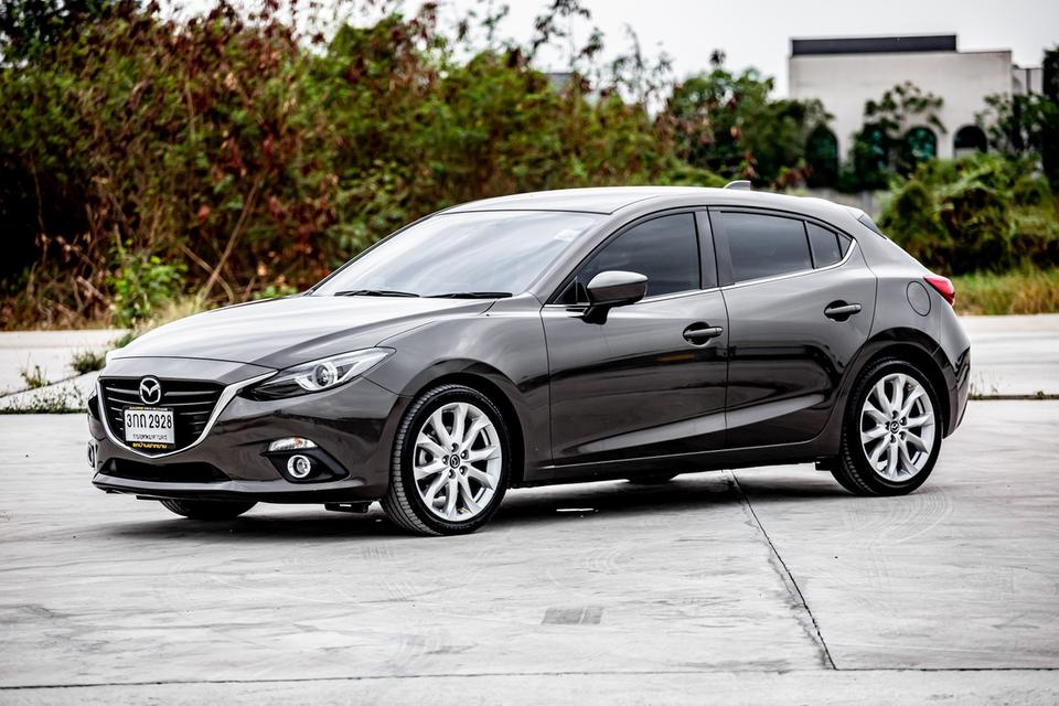 Mazda 3 Skyactiv 2.0S Hatchback ปี 2014 สีน้ำตาล 