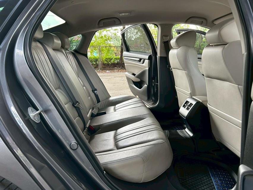 🔥รถสวยมือเดียว เครดิตดี ฟรีดาวน์  Honda Accord 1.5 Turbo EL AT ปี 2021 รูปที่ 17