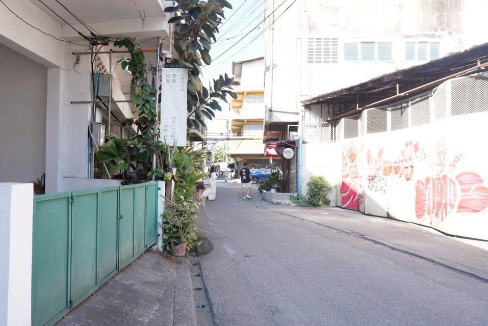 อาคารพาณิชย์ 2 ชั้น ย่านช้างม่อย 19