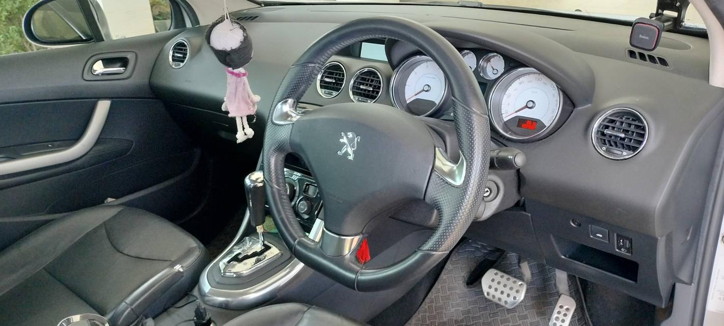 รถยนต์ เปอโยต์ 408 1.6 เทอร์โบ 2