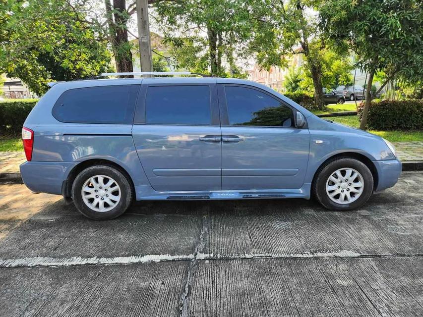 Kia Carnival ปี 2009 เครื่องดีเซล  