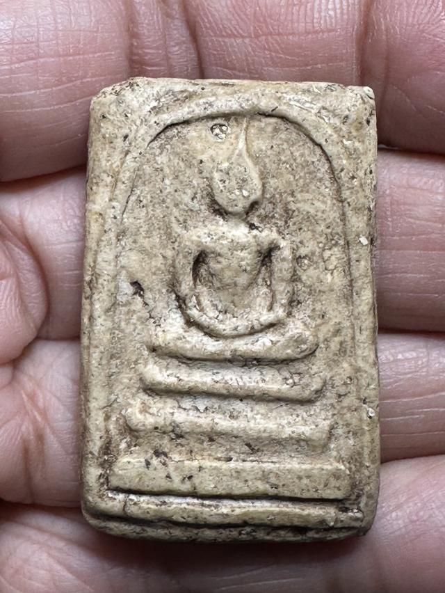 พระสมเด็จ พิมพ์ใหญ่ ผ่านการบูชา