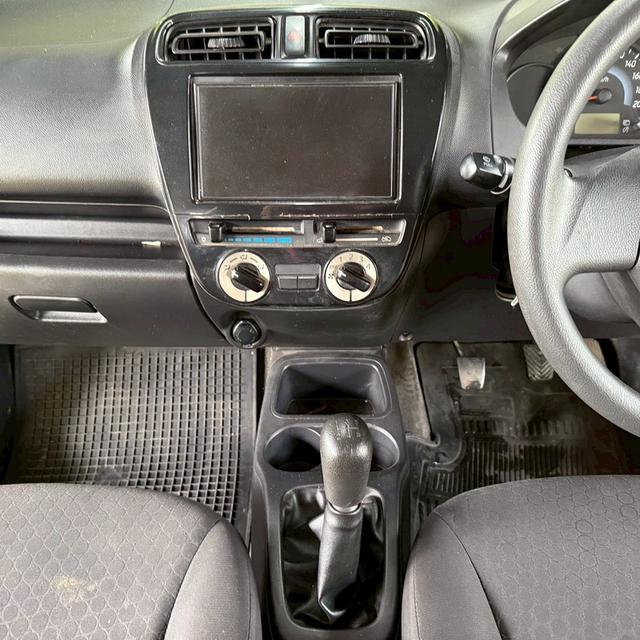 Mitsubishi Mirage 1.2 GL MT ปี 2013 เบนซิน เกียร์ธรรมดา 13