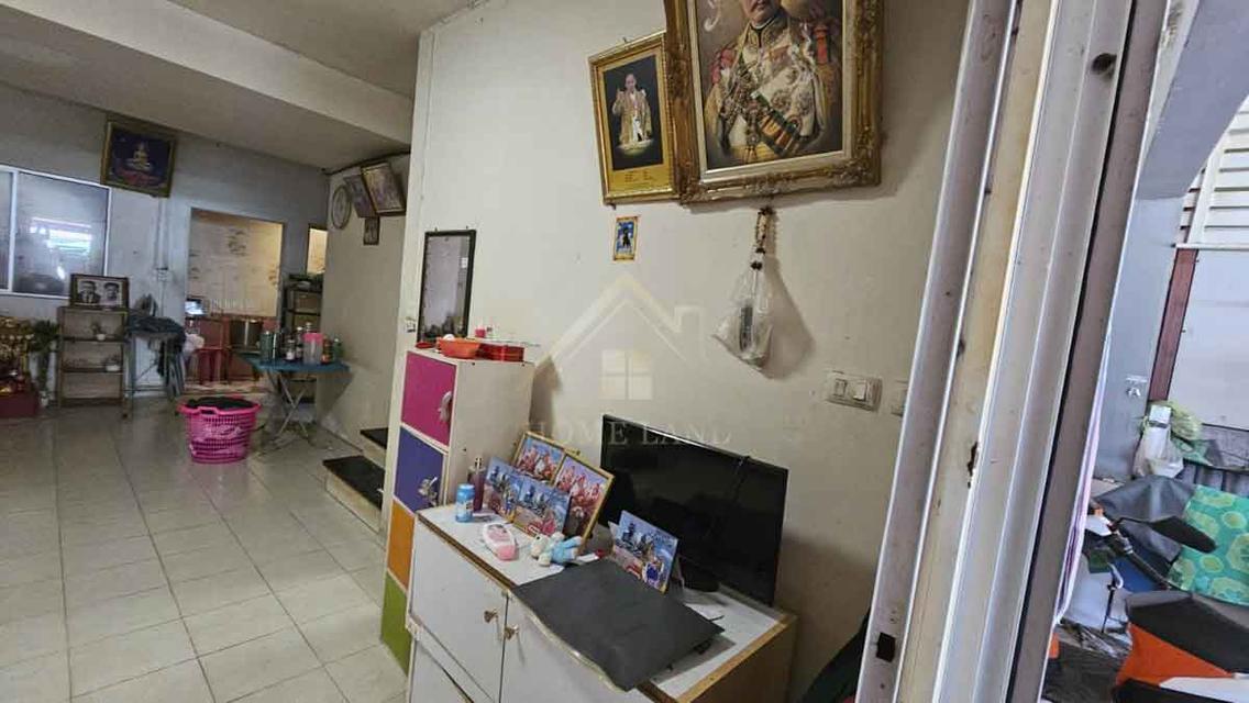 ทาวน์เฮ้าส์ 2 ชั้น หมู่บ้าน พฤกษา 76 บางใหญ่